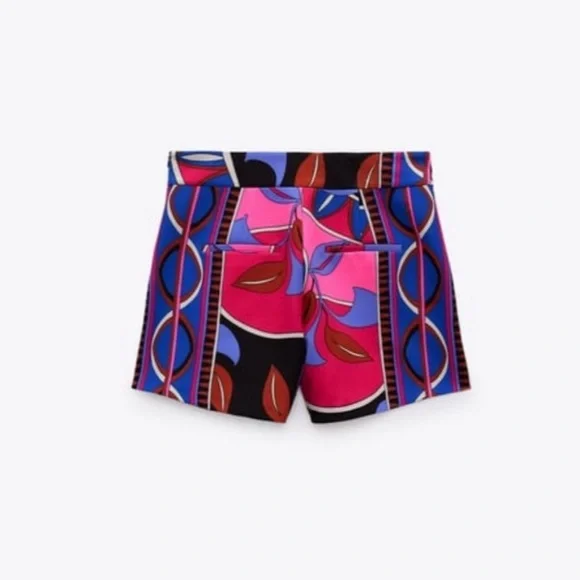 ZARA HIGH WAIST SHORTS - S3441